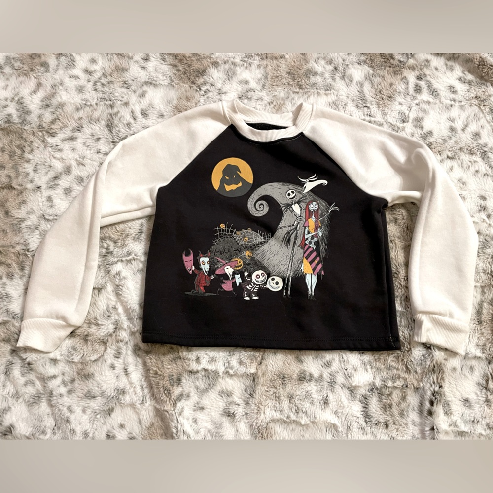 Long-sleeve Pullover Nightmare Before Christmas Raglan Style Crewneck Fleece Top